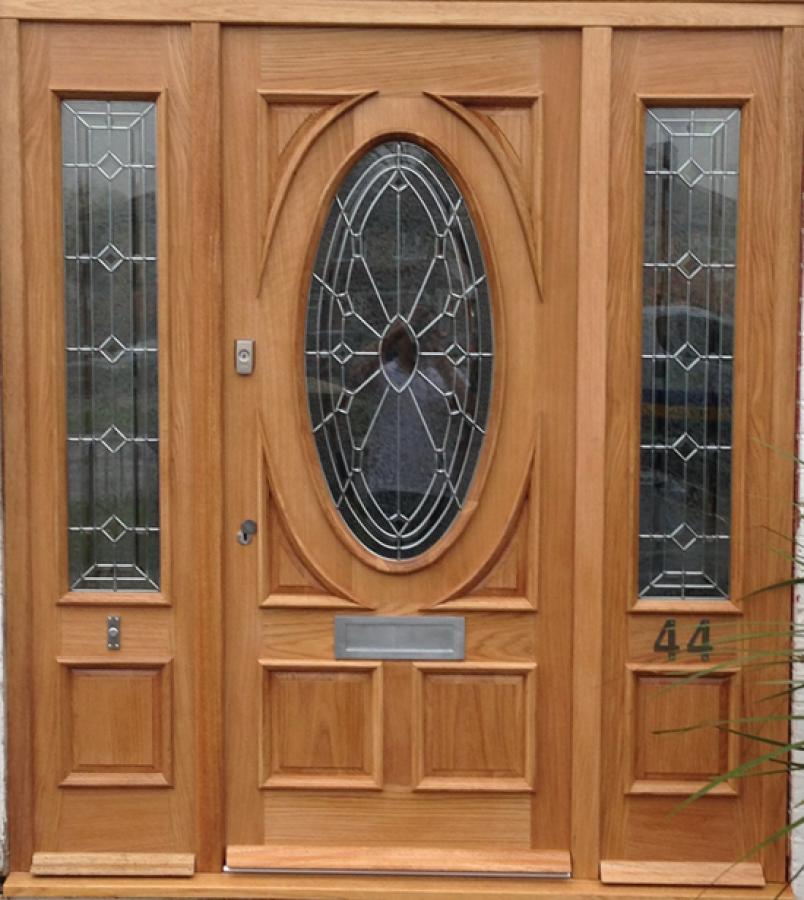 Sovereign Oak Front Door with Sidelight/s